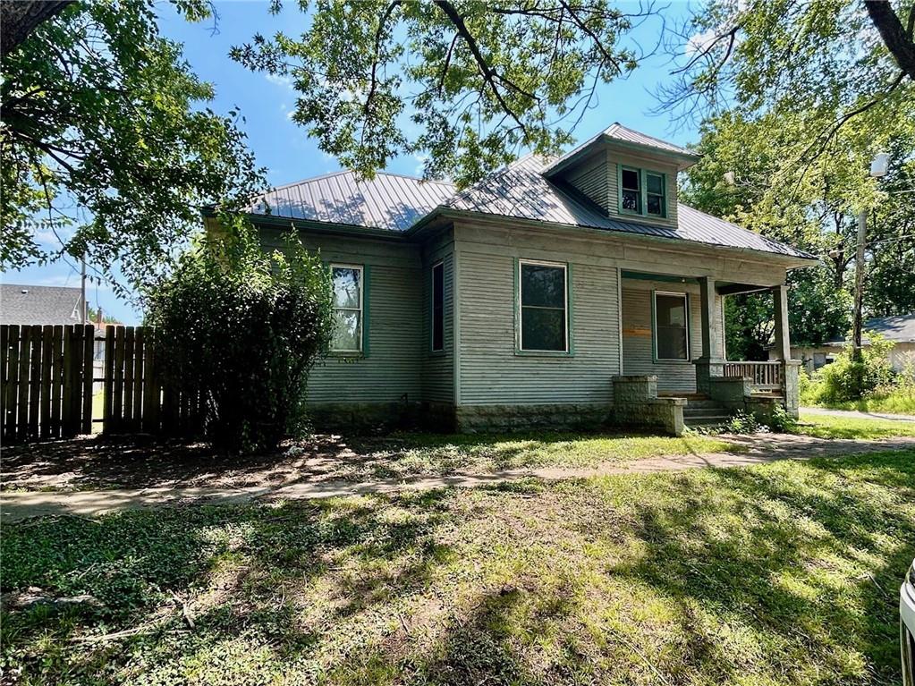 Listing Photo MLS #HMS2567855
