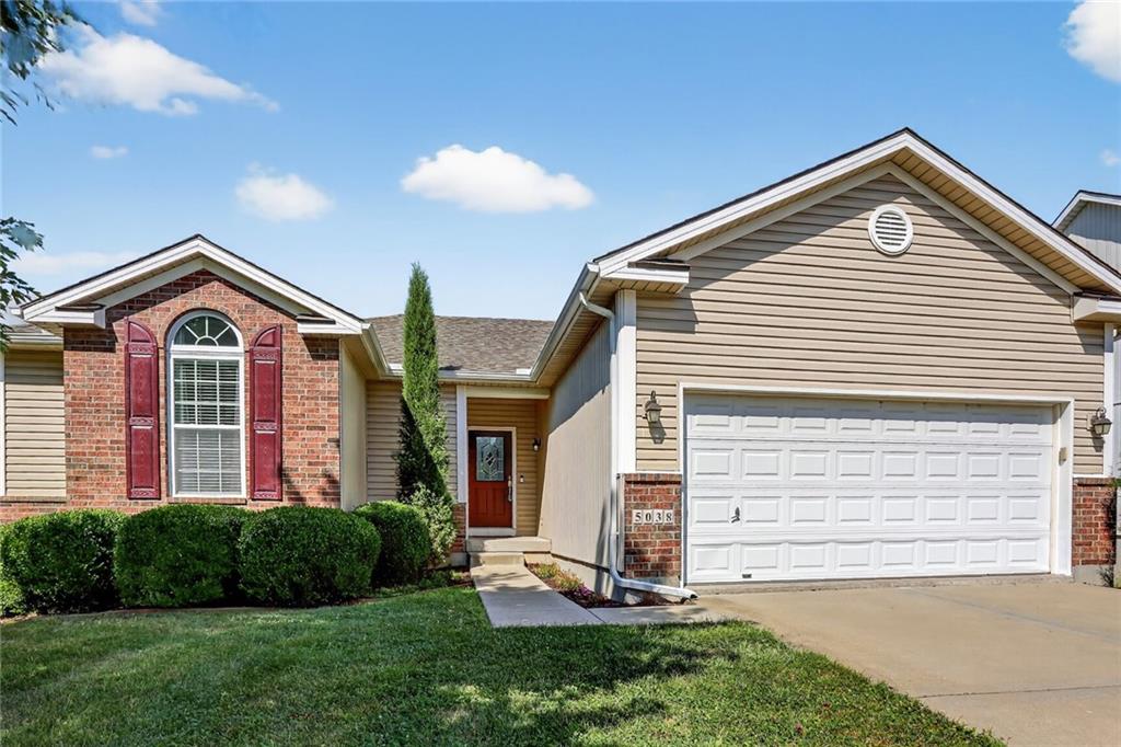 Listing Photo MLS #HMS2567928