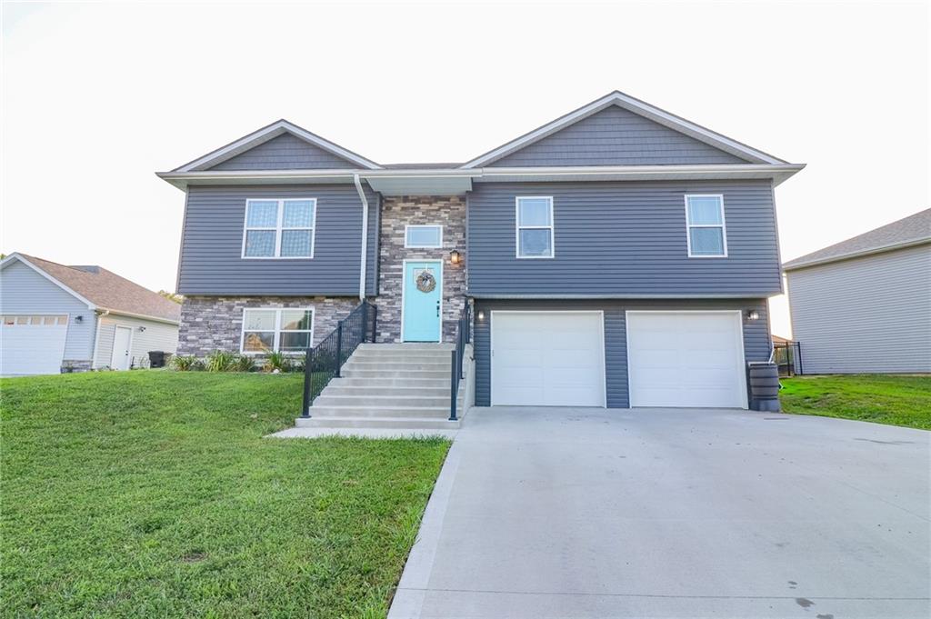 Listing Photo MLS #HMS2567947