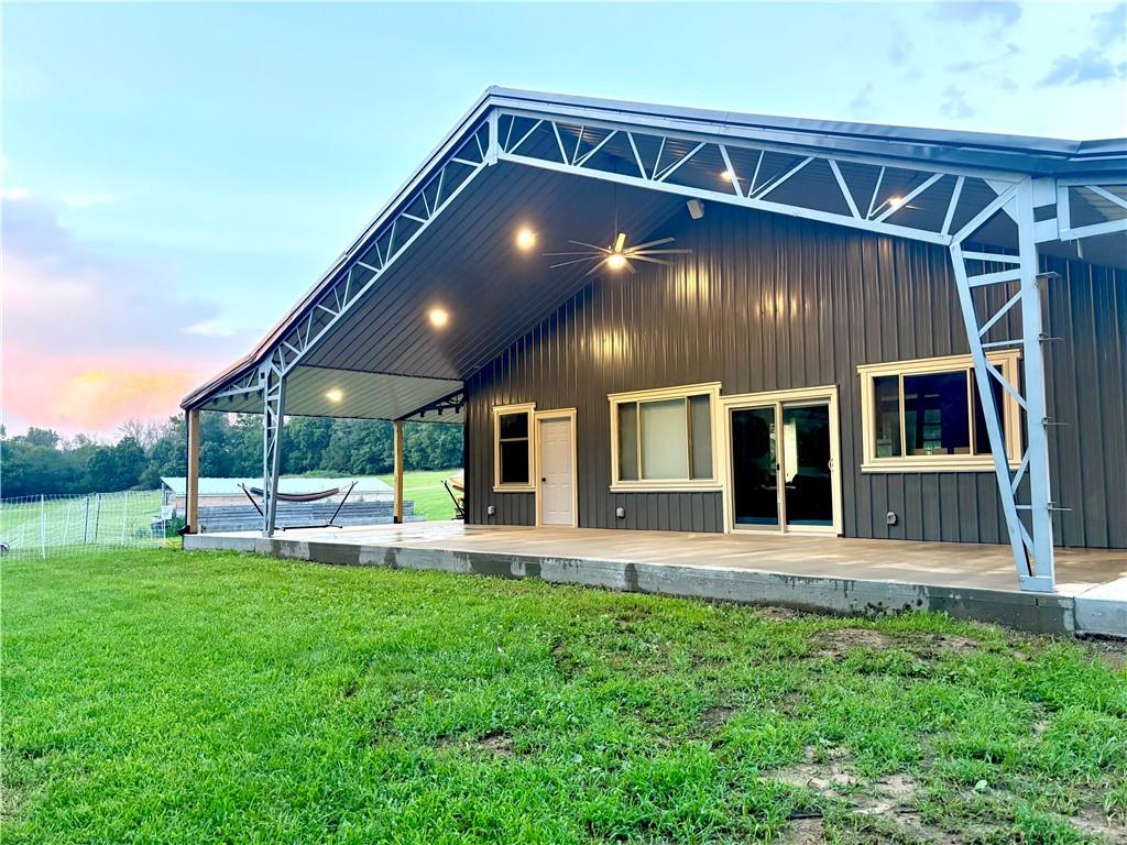 Listing Photo MLS #HMS2567999