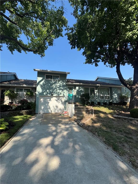 Listing Photo MLS #HMS2568049