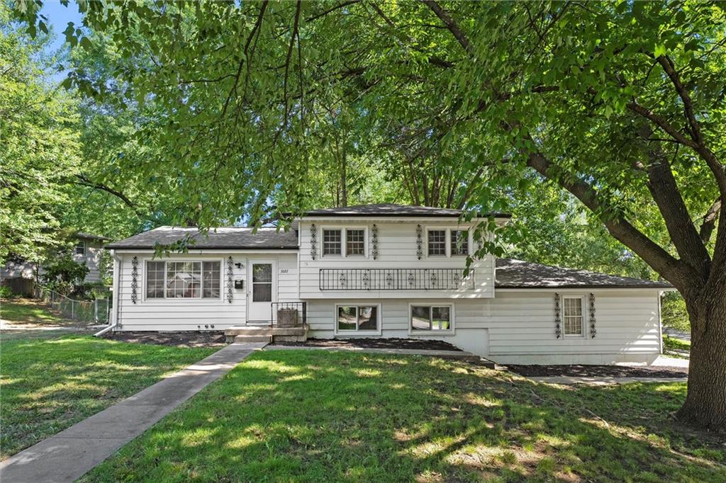 Listing Photo MLS #HMS2568566