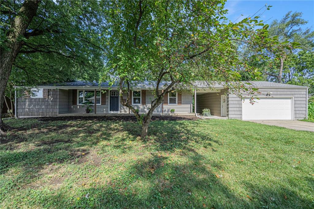 Listing Photo MLS #HMS2568598