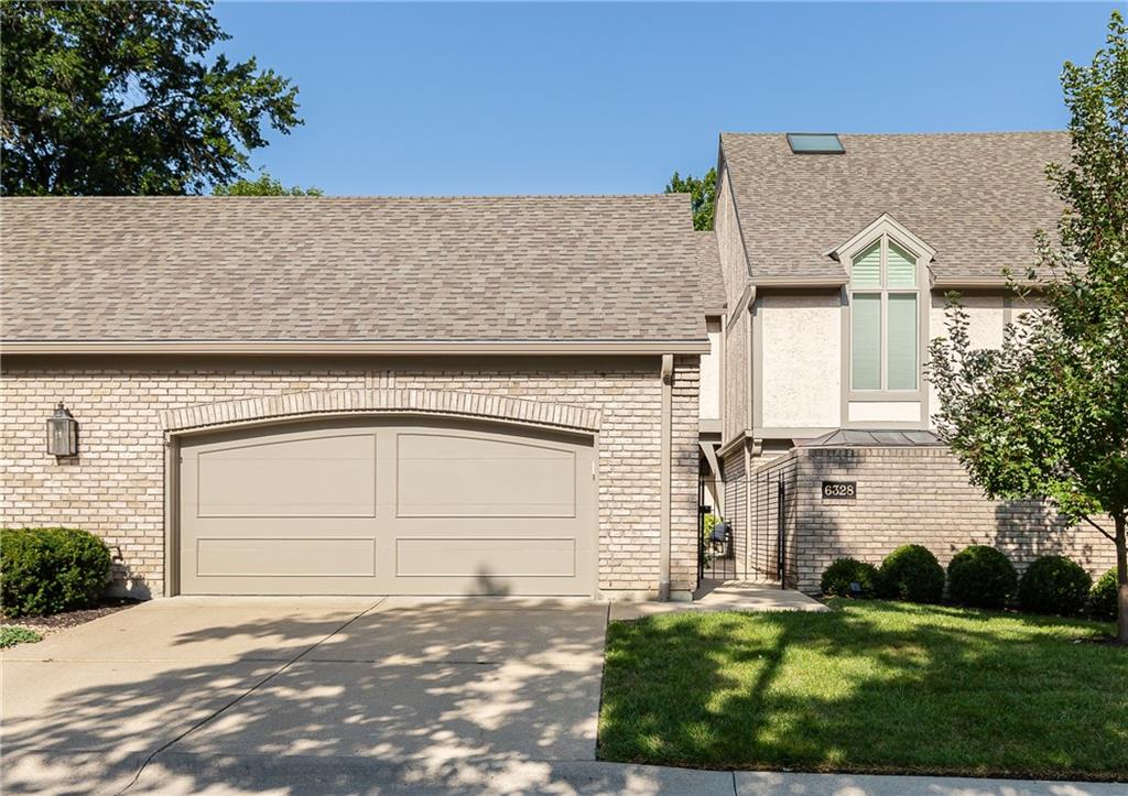 Listing Photo MLS #HMS2568656