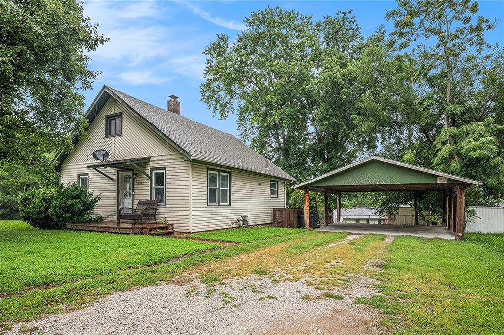 Listing Photo MLS #HMS2568805