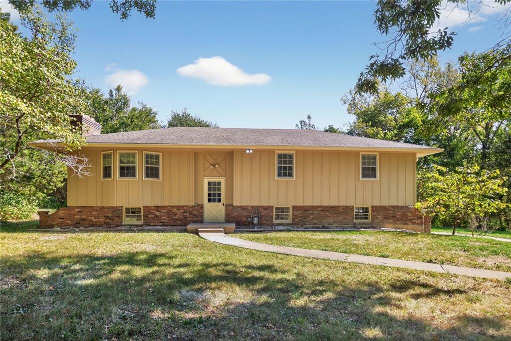 Listing Photo MLS #HMS2568819