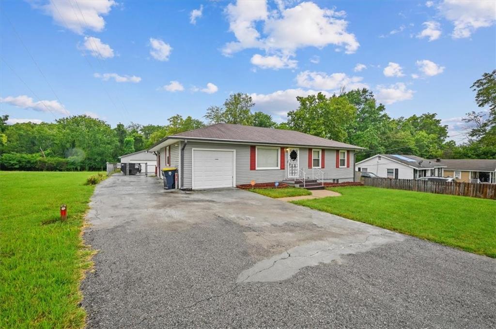 Listing Photo MLS #HMS2568861
