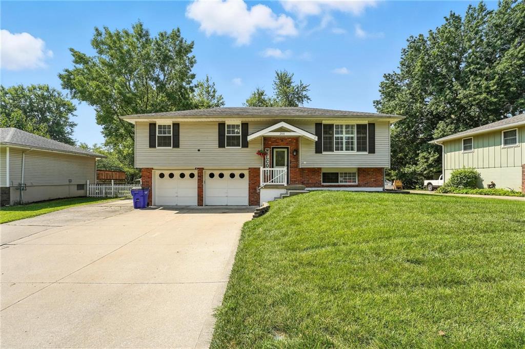 Listing Photo MLS #HMS2568991