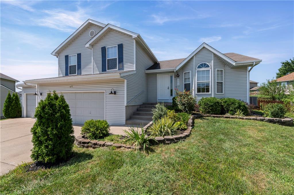 Listing Photo MLS #HMS2568994