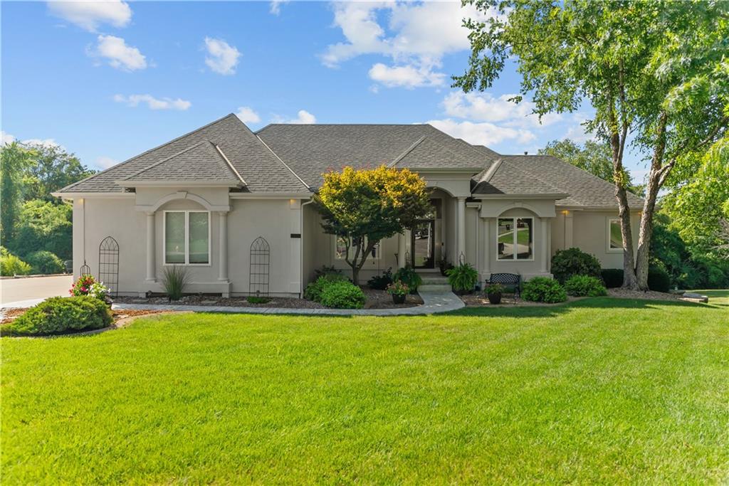 Listing Photo MLS #HMS2569125