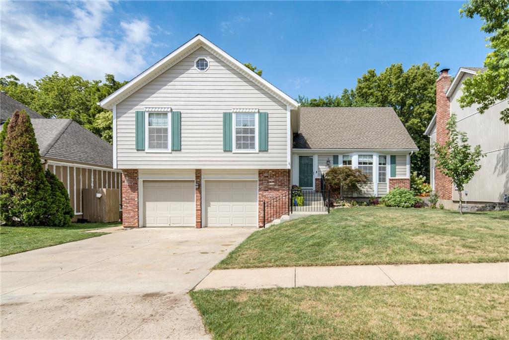 Listing Photo MLS #HMS2569146