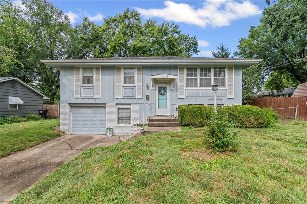 Listing Photo MLS #HMS2569153