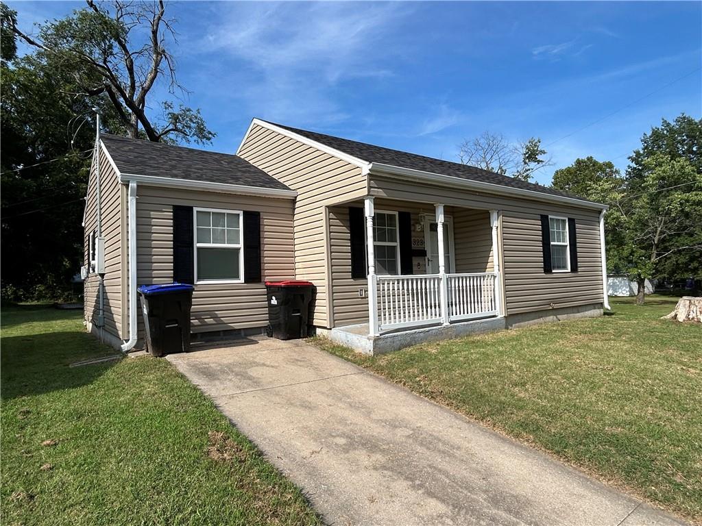 Listing Photo MLS #HMS2569254