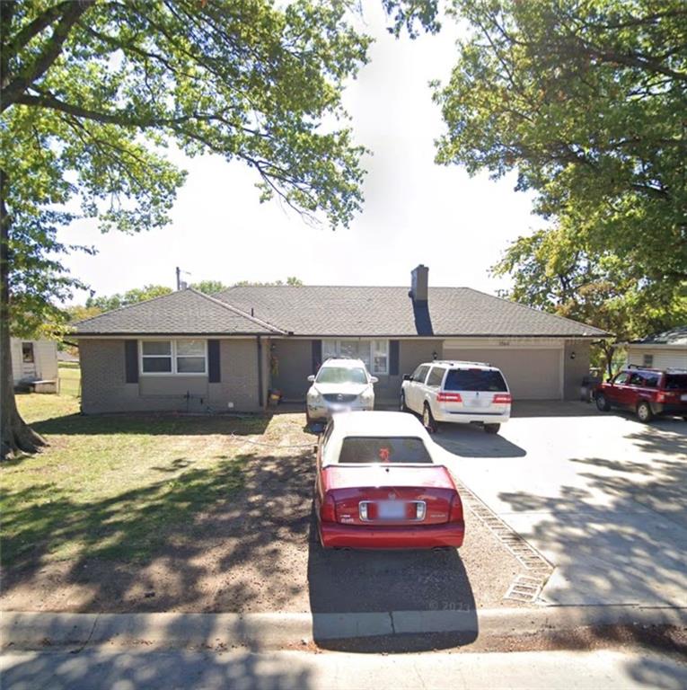 Listing Photo MLS #HMS2569257