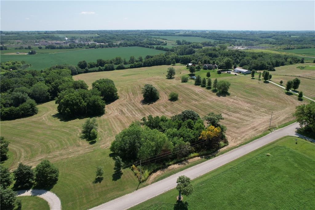 Listing Photo MLS #HMS2569546