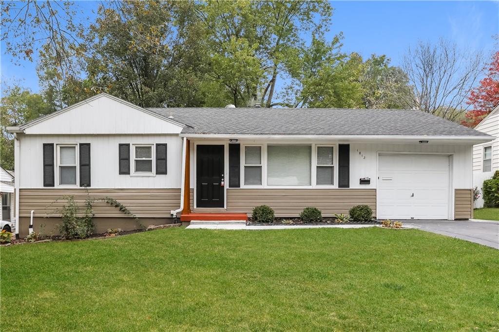 Listing Photo MLS #HMS2569575