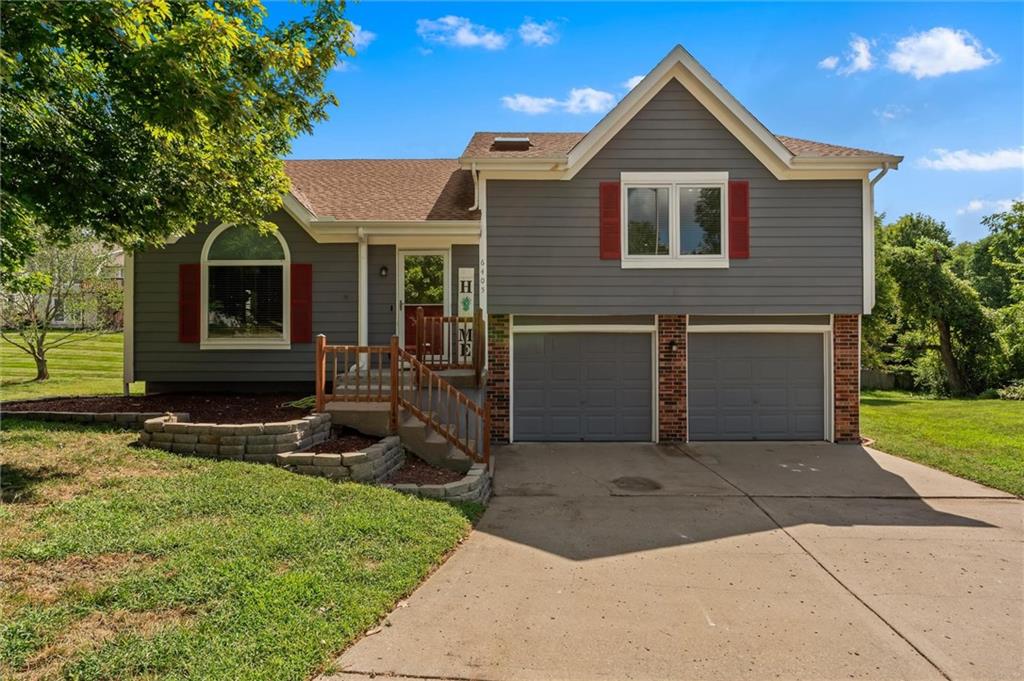 Listing Photo MLS #HMS2569577