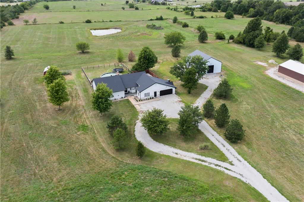 Listing Photo MLS #HMS2569643