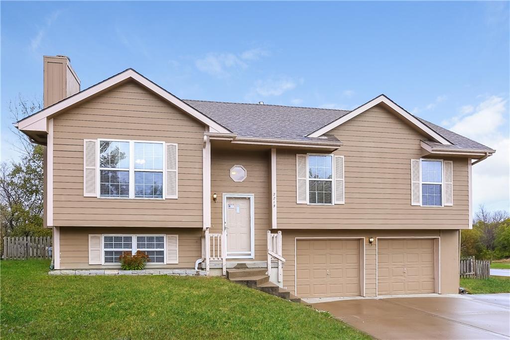 Listing Photo MLS #HMS2569645