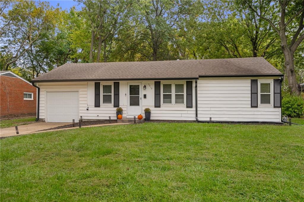 Listing Photo MLS #HMS2569660