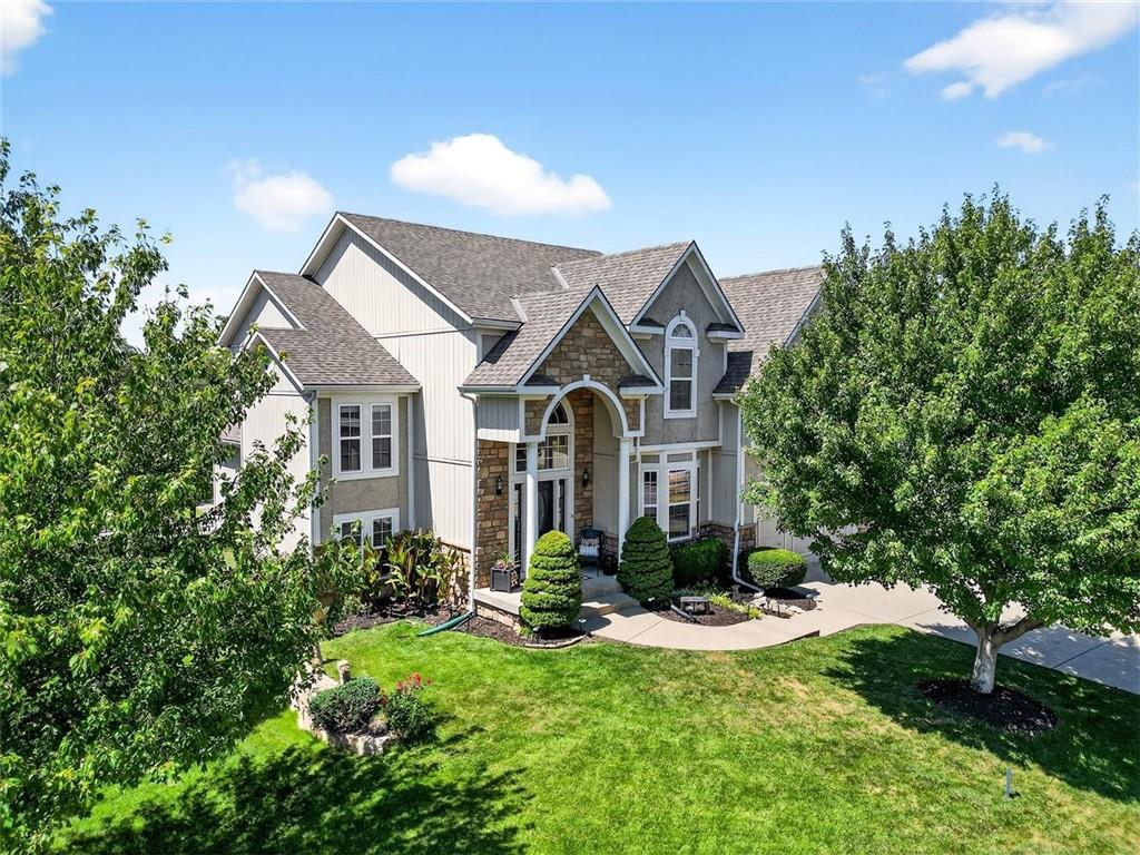 Listing Photo MLS #HMS2569676