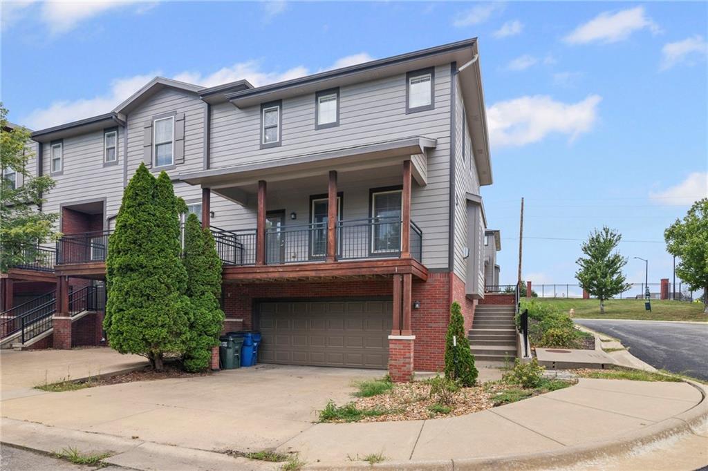 Listing Photo MLS #HMS2569776