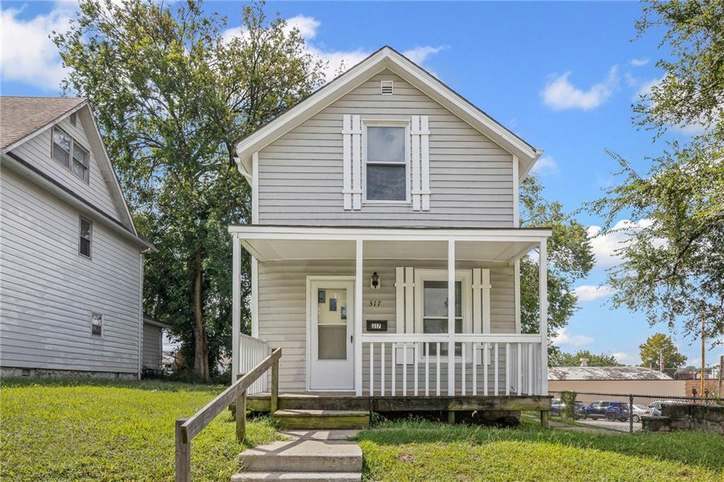 Listing Photo MLS #HMS2569837