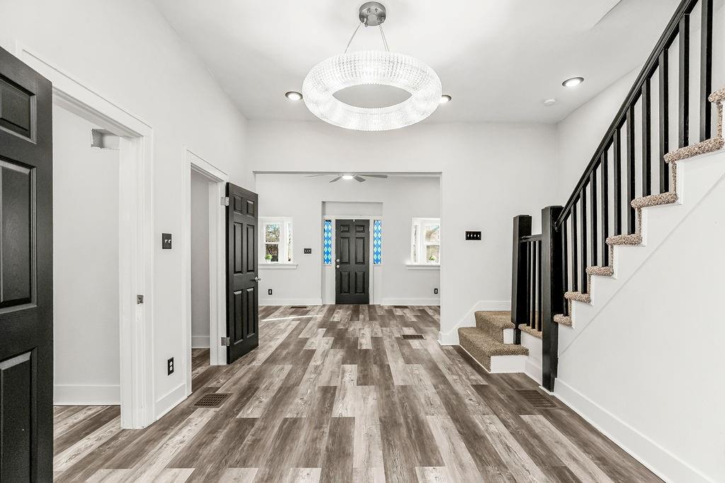 Listing Photo MLS #HMS2569861
