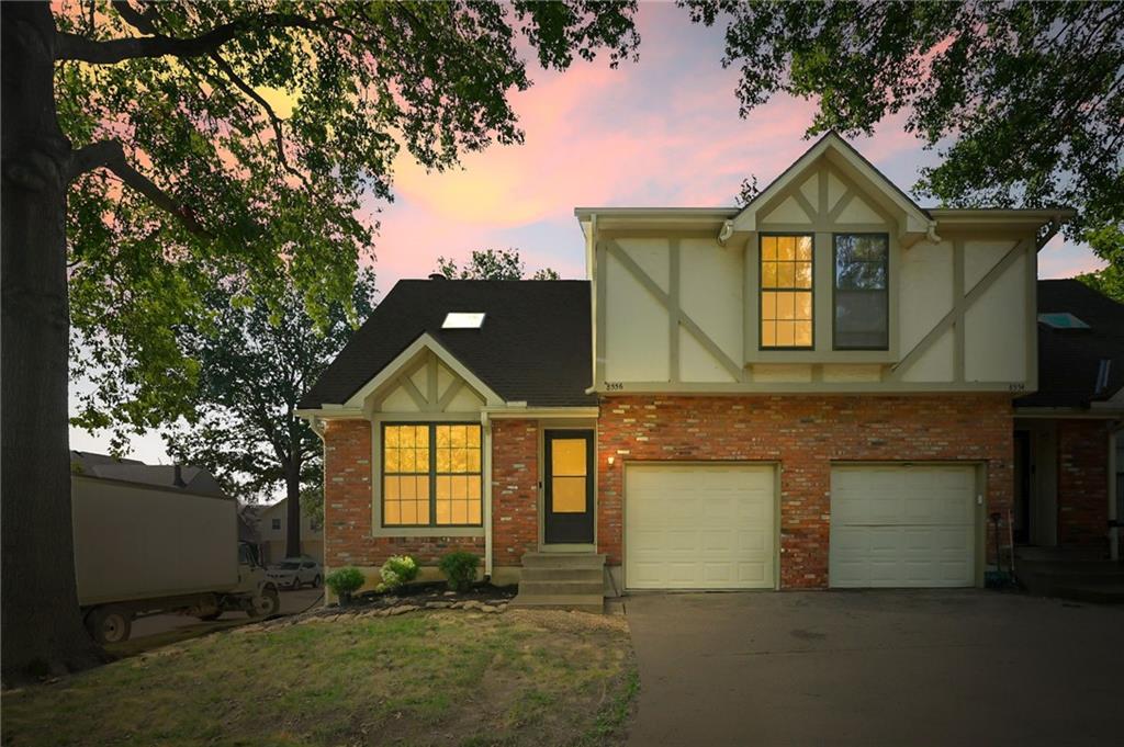Listing Photo MLS #HMS2569932