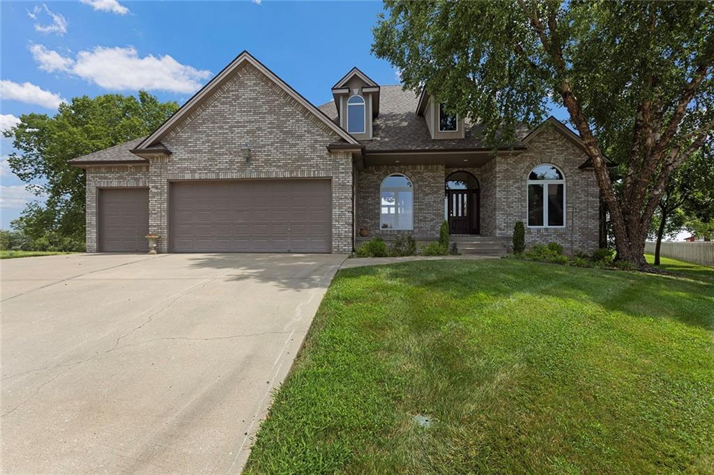 Listing Photo MLS #HMS2569991