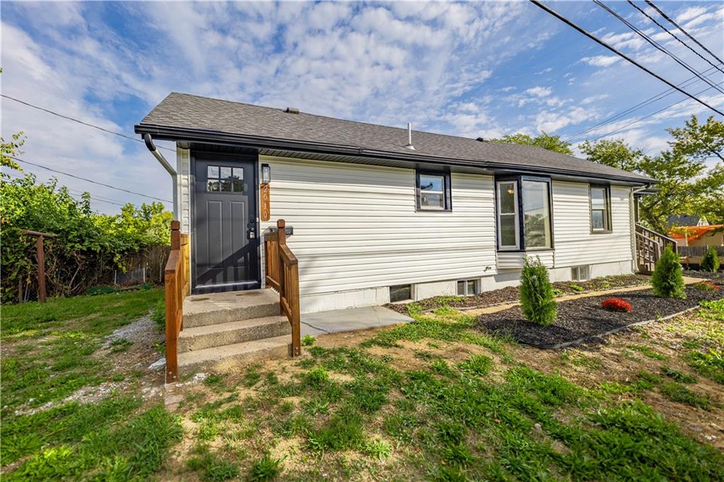 Listing Photo MLS #HMS2570008