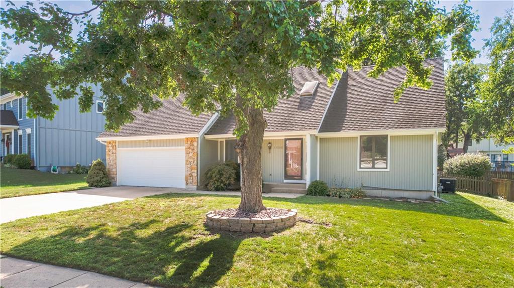 Listing Photo MLS #HMS2570024