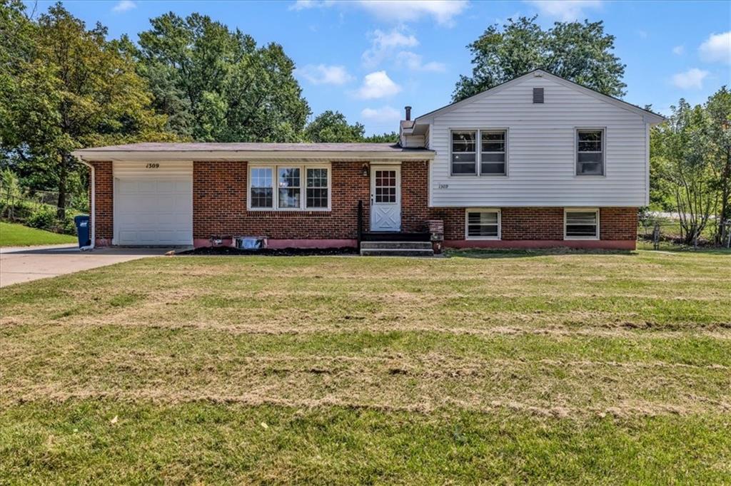 Listing Photo MLS #HMS2570027