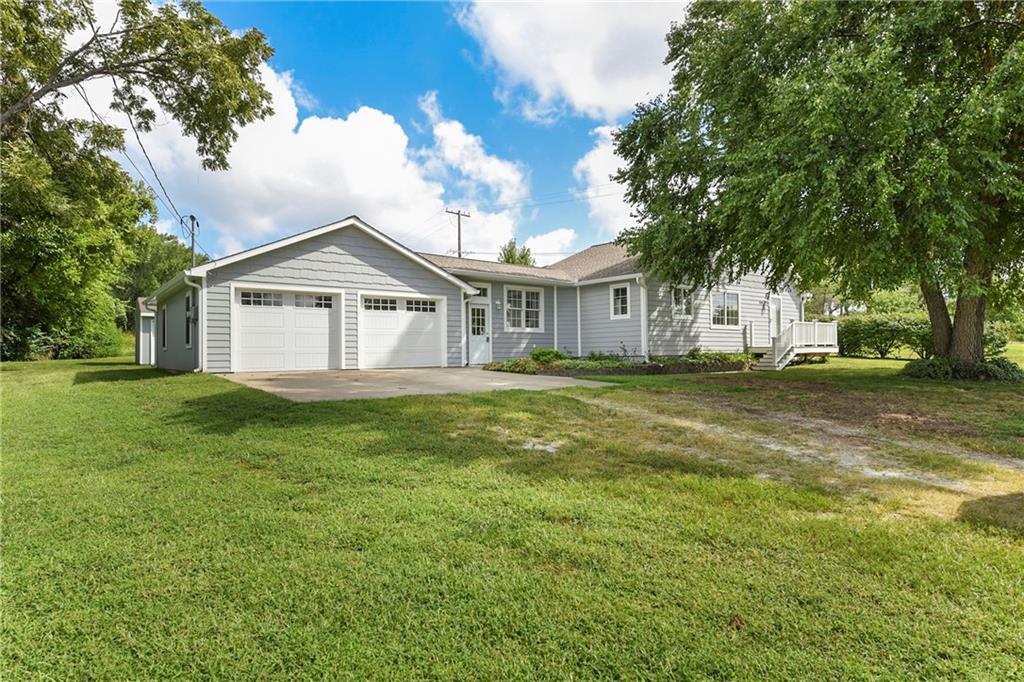 Listing Photo MLS #HMS2570083