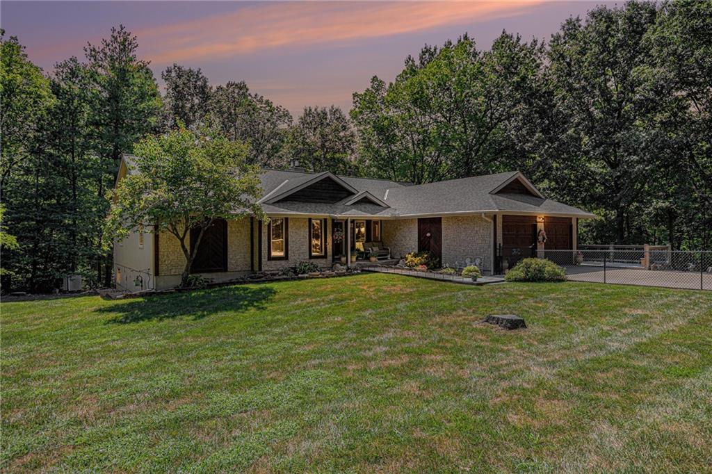 Listing Photo MLS #HMS2570097