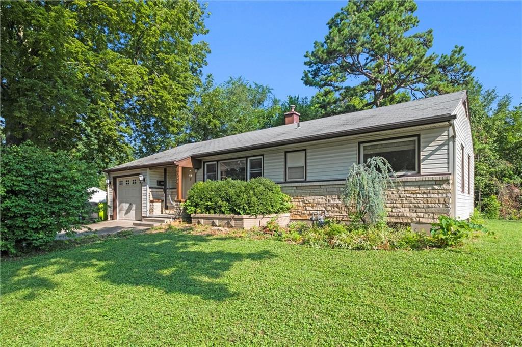 Listing Photo MLS #HMS2570193
