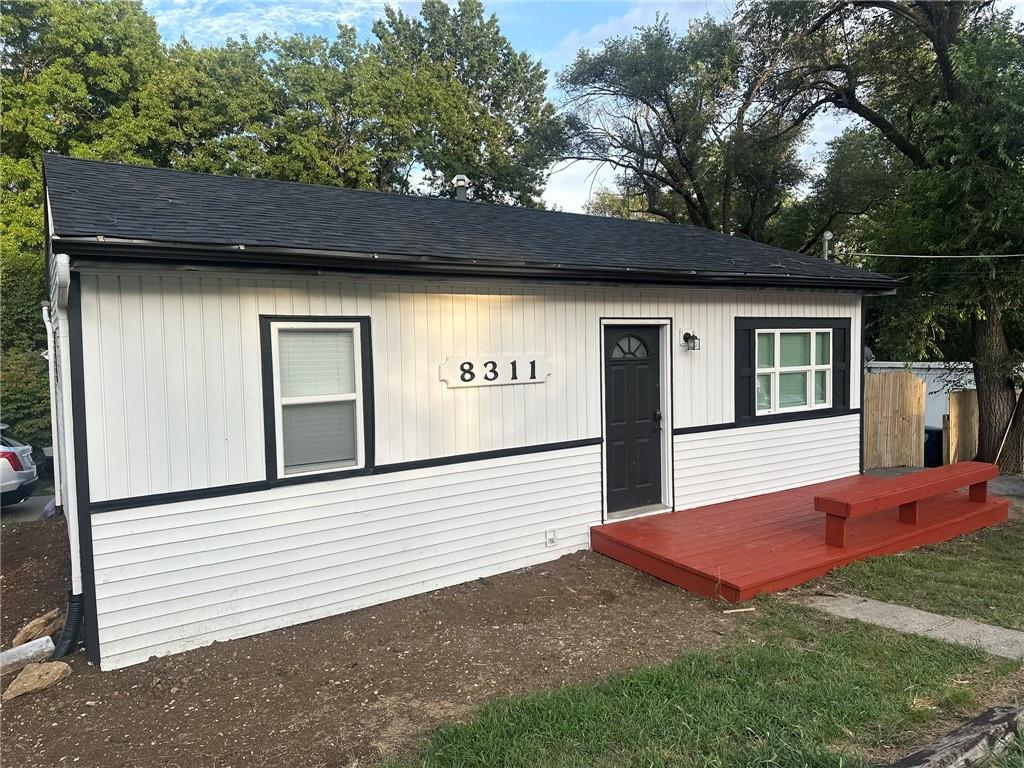 Listing Photo MLS #HMS2570413
