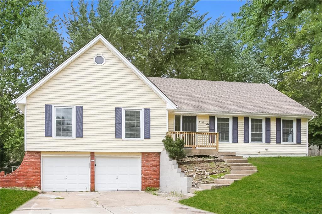 Listing Photo MLS #HMS2570449
