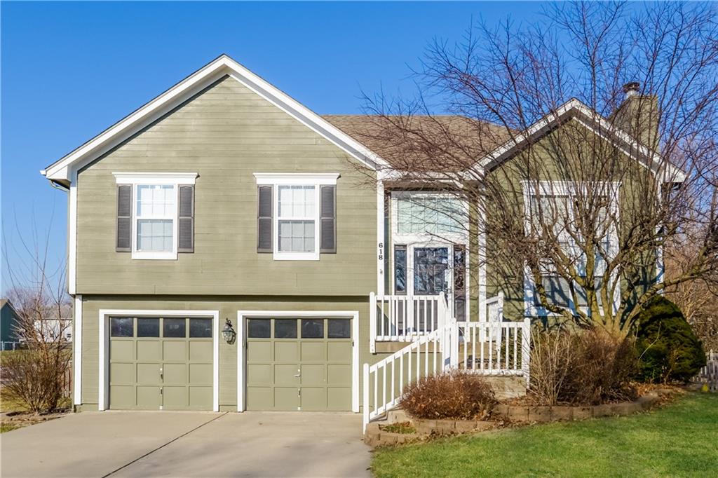 Listing Photo MLS #HMS2570503