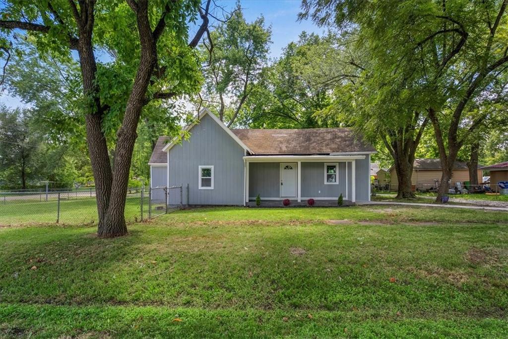 Listing Photo MLS #HMS2570620