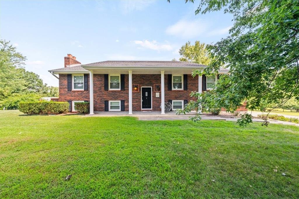 Listing Photo MLS #HMS2570645