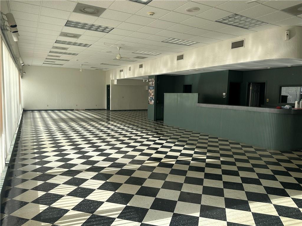 Listing Photo MLS #HMS2570897