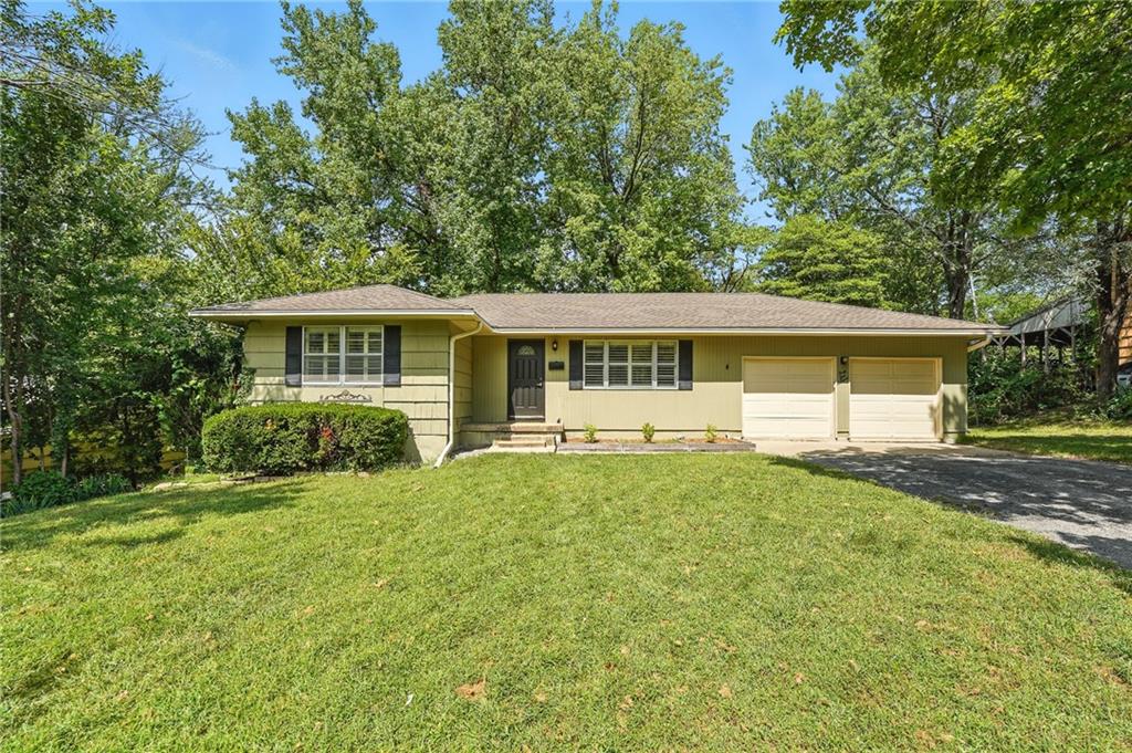 Listing Photo MLS #HMS2571015