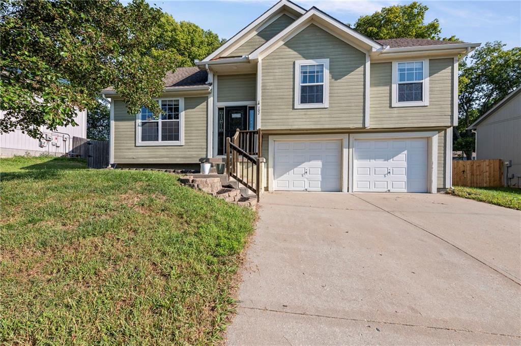 Listing Photo MLS #HMS2572160
