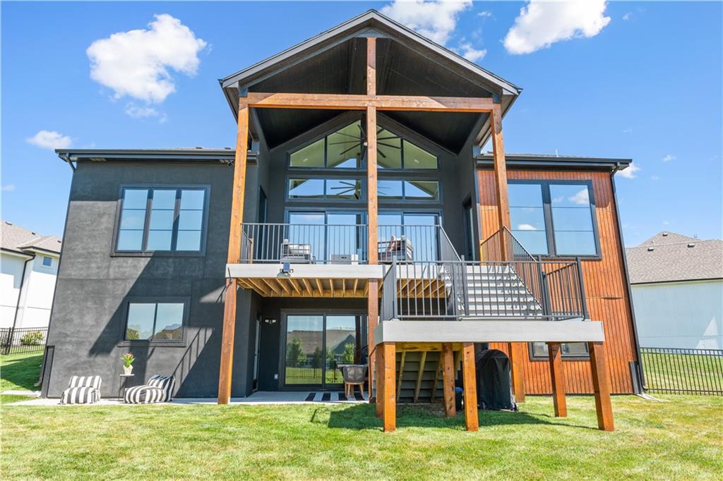Listing Photo MLS #HMS2574123