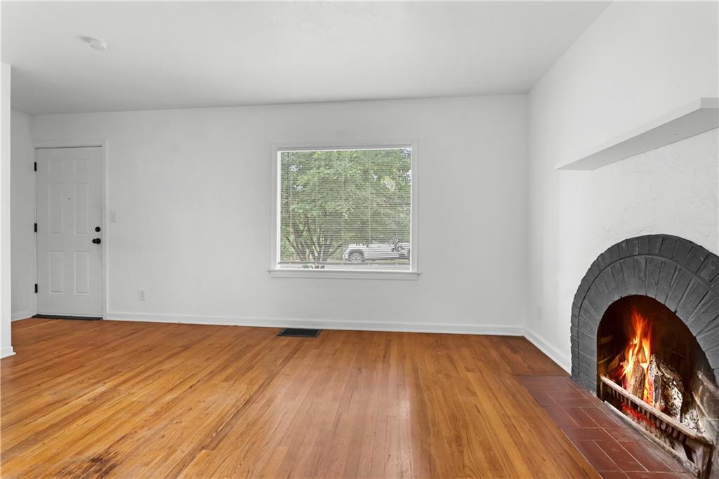 Listing Photo MLS #HMS2574744