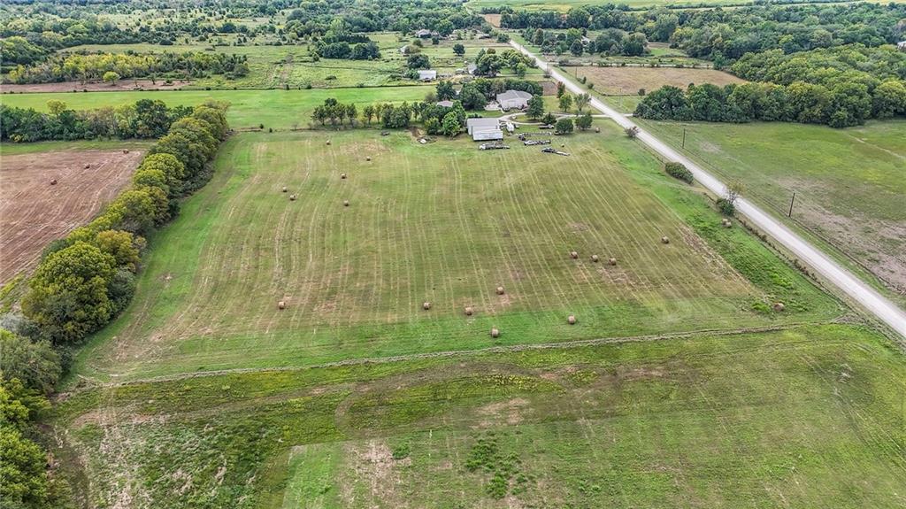 Listing Photo MLS #HMS2575028