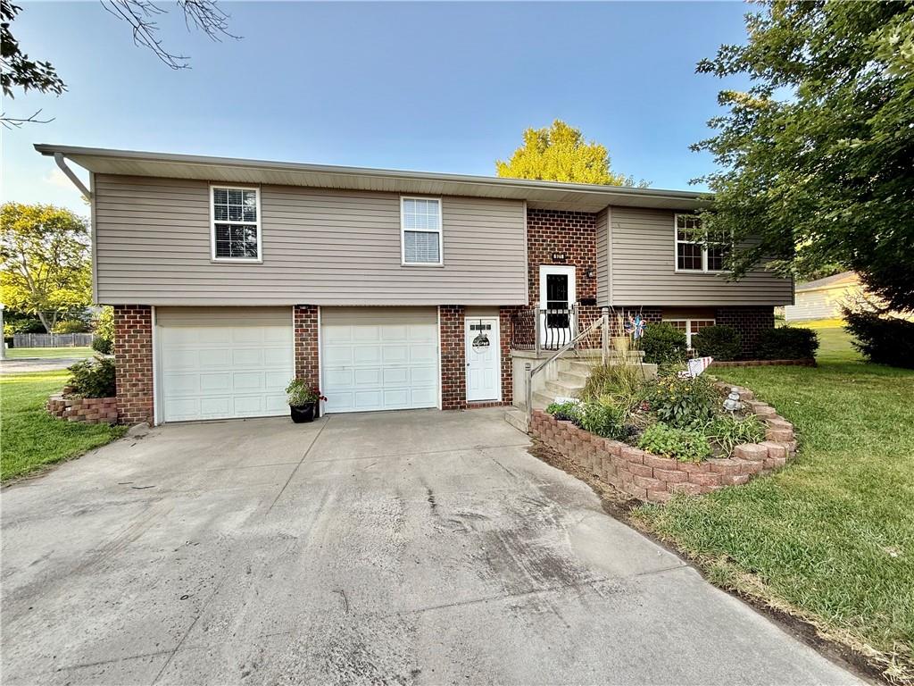 Listing Photo MLS #HMS2575052