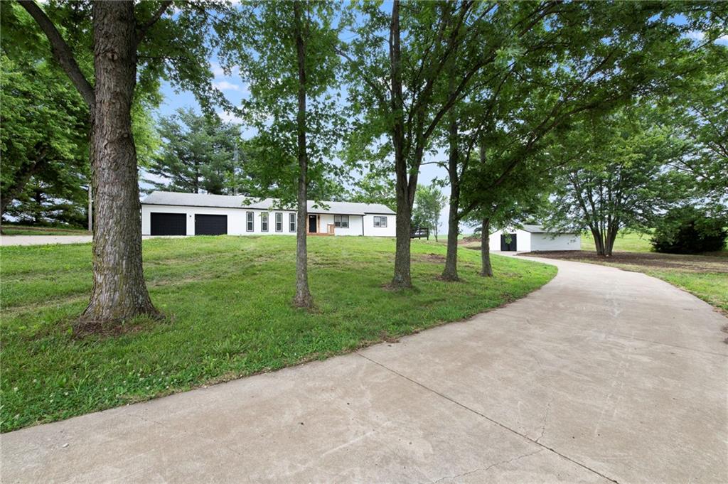 Listing Photo MLS #HMS2575417
