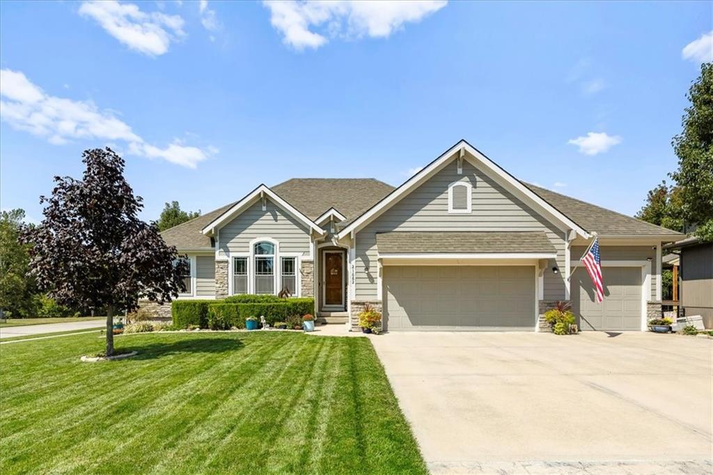 Listing Photo MLS #HMS2575806